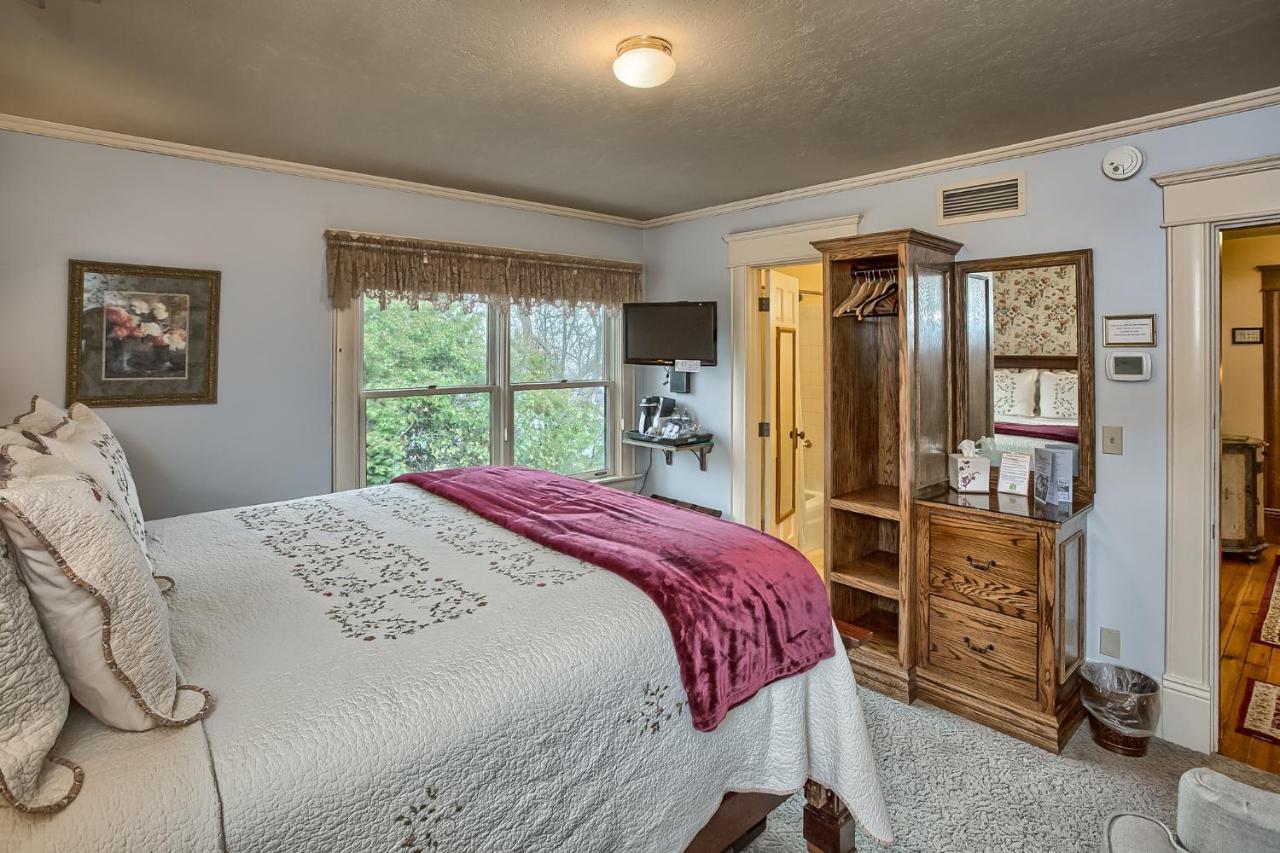 Abigail'S Bed And Breakfast Inn 阿什兰 外观 照片