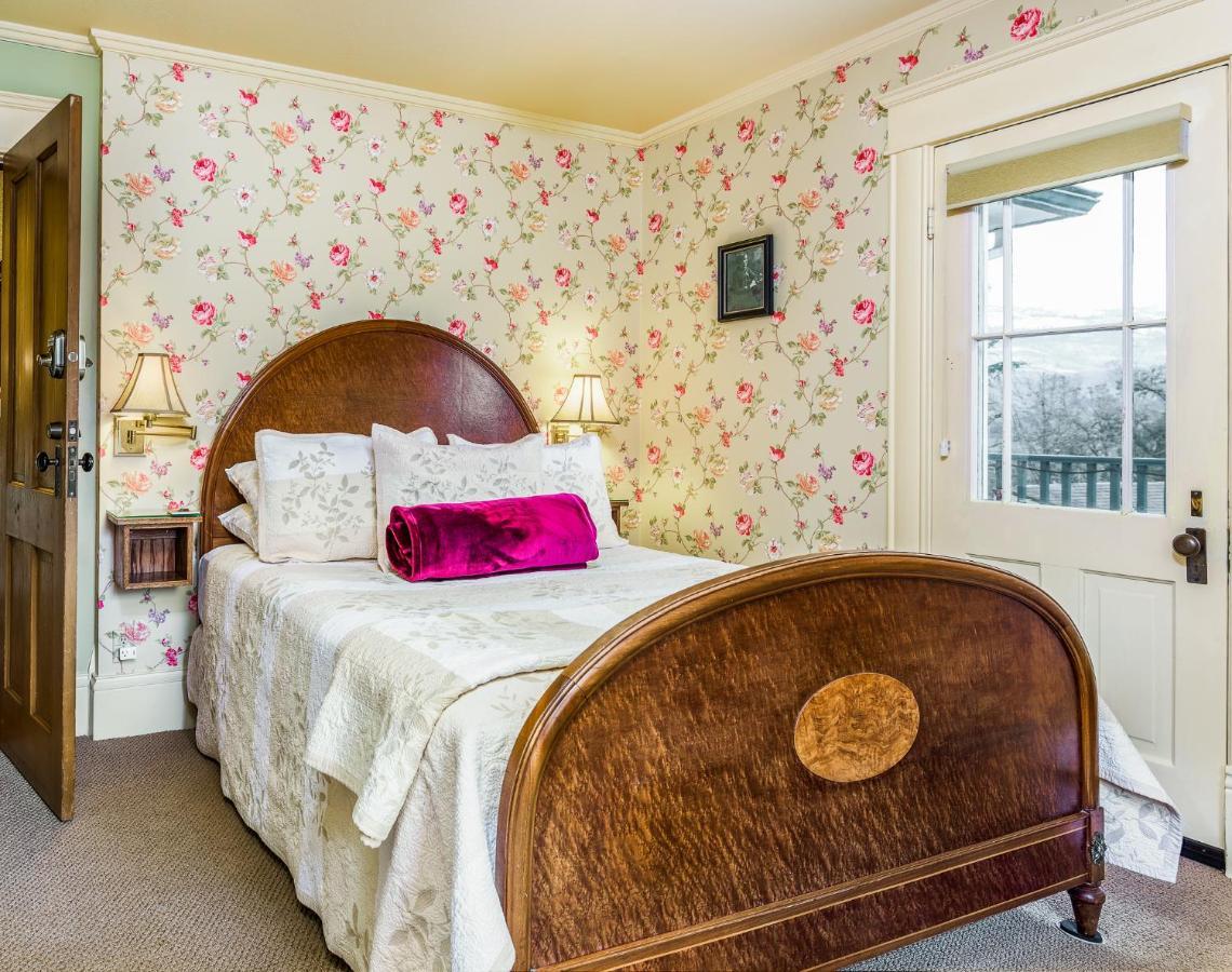 Abigail'S Bed And Breakfast Inn 阿什兰 外观 照片